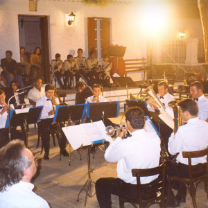 1. Μουσικό Σύνολο στη Φανερωμένη 11 7 1998 a